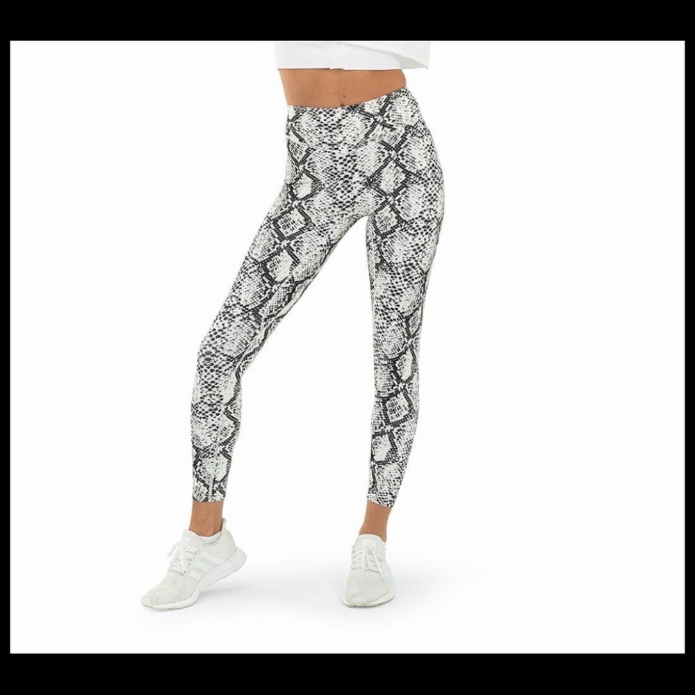 Balance athletica kingdom collection ascend pant